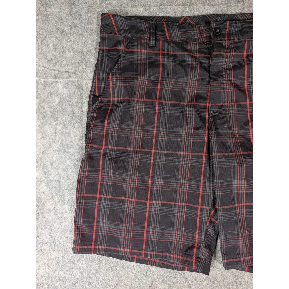 Fila Sport Golf Shorts Mens Black Red Plaid Flat Front Performance Activewear